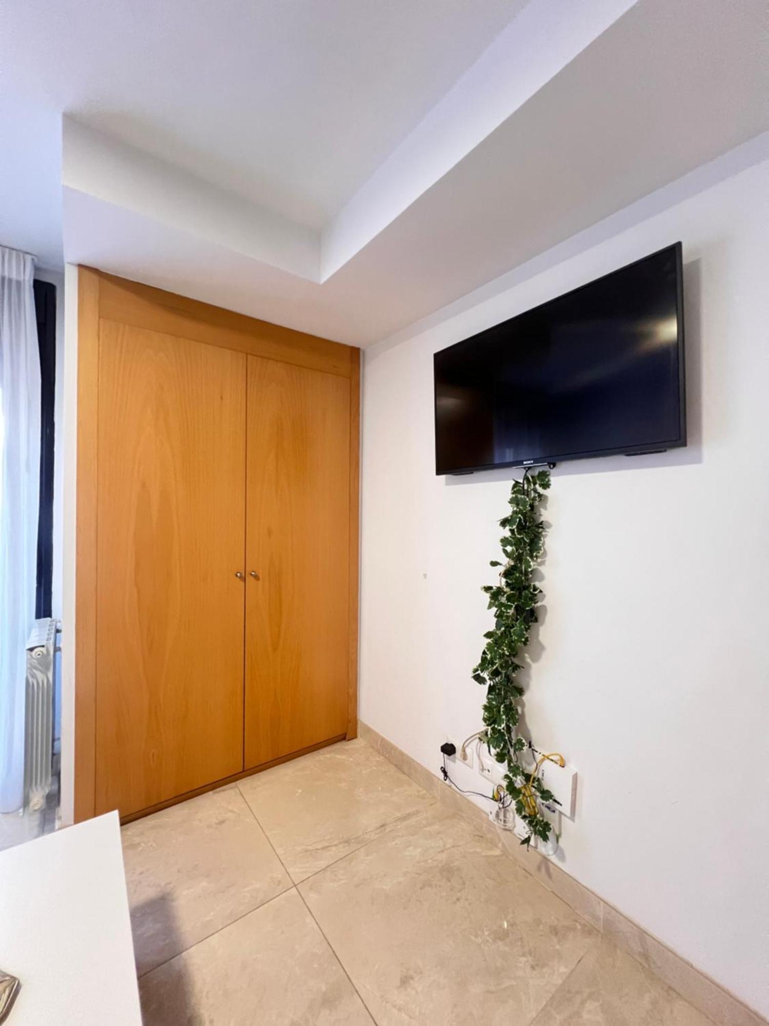 Fabuloso Apartamento Completo Centro Ciudad 莫斯托雷斯 外观 照片