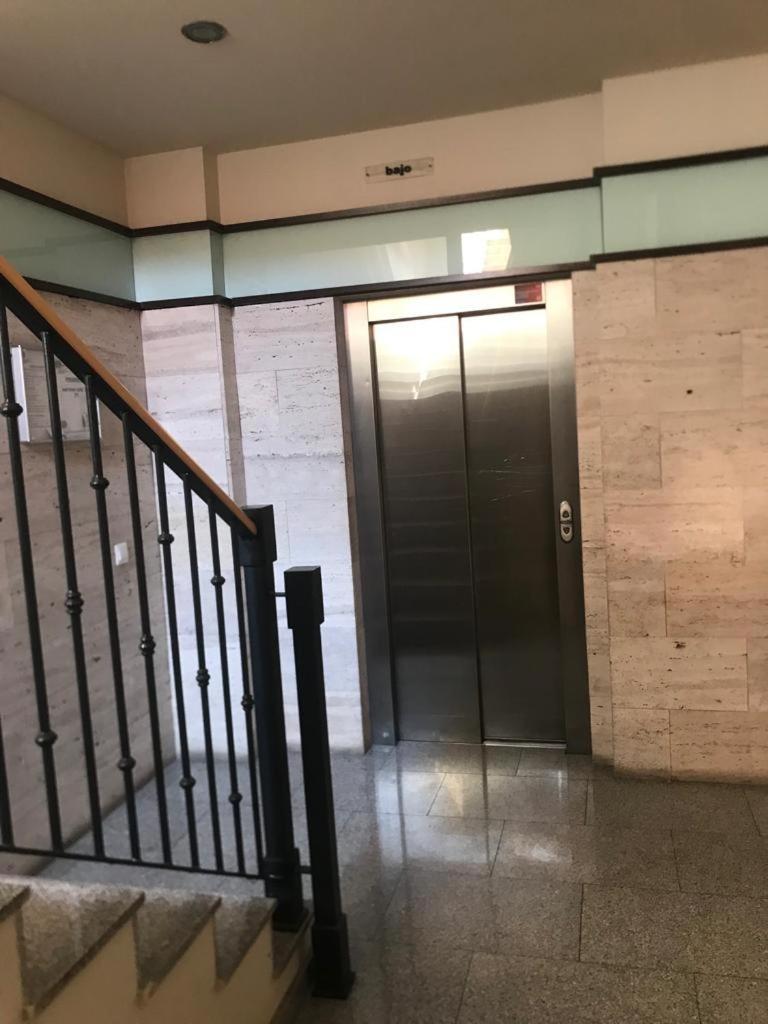 Fabuloso Apartamento Completo Centro Ciudad 莫斯托雷斯 外观 照片